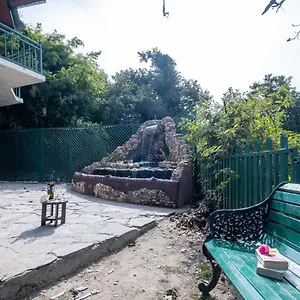 Villa Nau Nabh Cottage By Veo - Part Of Stayvista Shimla